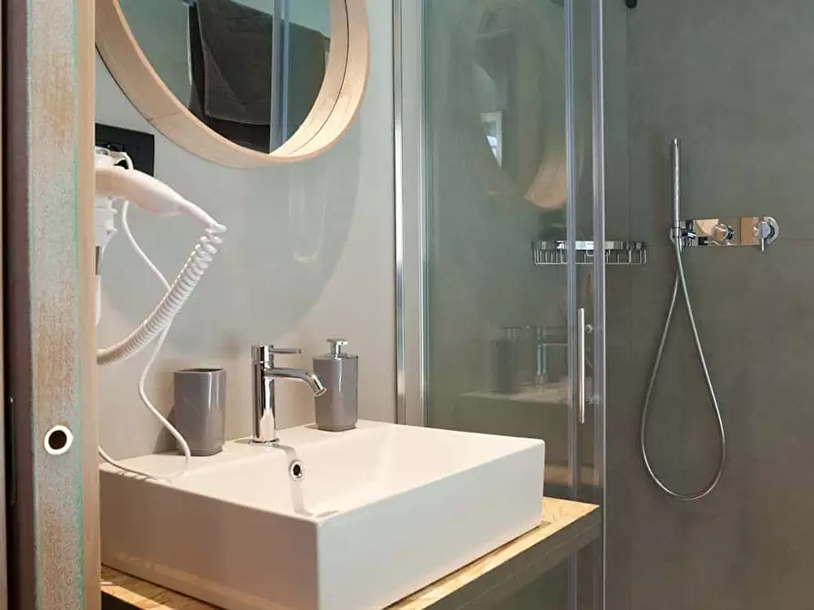 Immagine 11 di Camera in affitto  in Via San Rocchino90 a Brescia