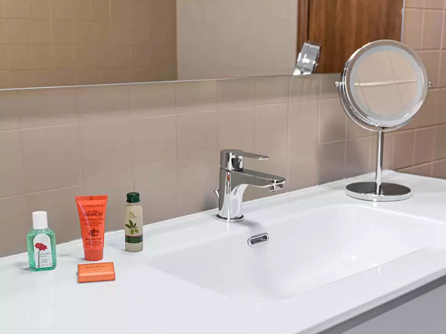 Immagine 18 di Appartamento in affitto  in Rigaste San Zeno25 a Verona