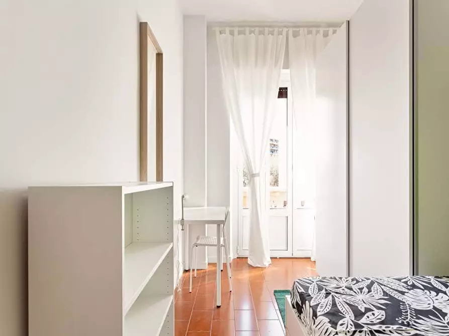Immagine 4 di Camera in affitto  in Via Pantigliate6 a Milano