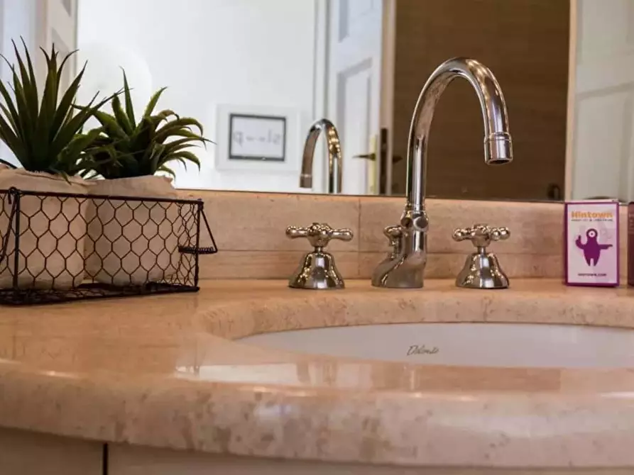 Immagine 61 di Appartamento in affitto  in Via Pontaccio a Milano