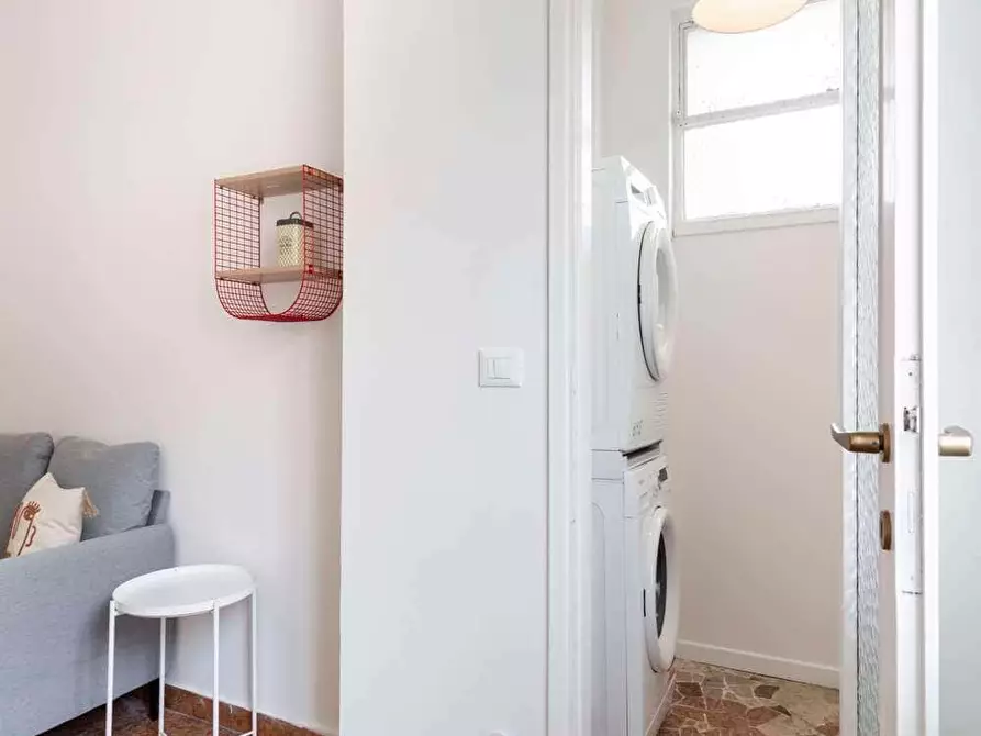 Immagine 12 di Camera in affitto  in Via Arcivescovo Romilli4 a Milano