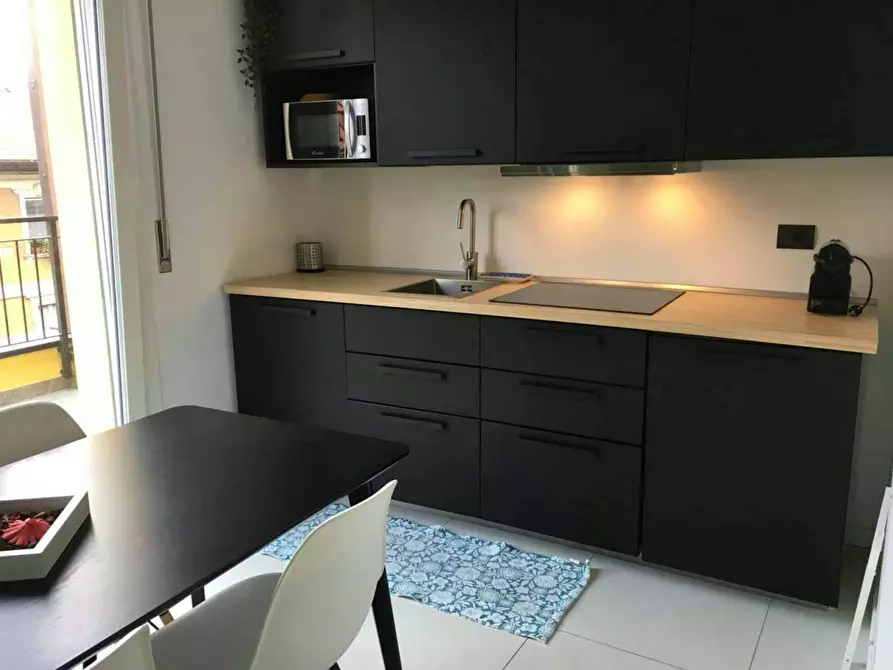 Immagine 11 di Appartamento in affitto  in Via Luigi Mercantini a Milano