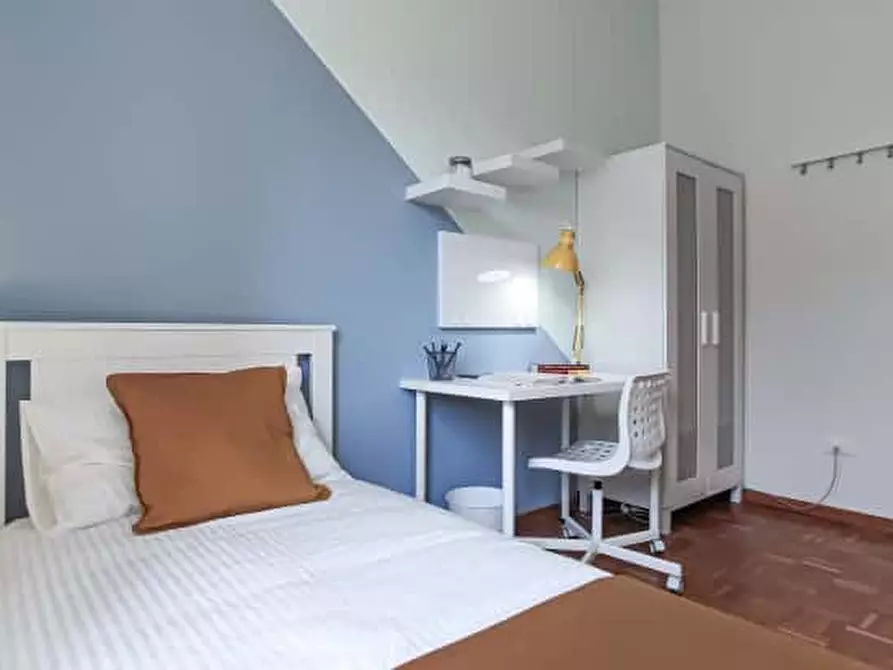 Immagine 3 di Camera in affitto  in Viale Luigi Ridolfi21 a Forli'