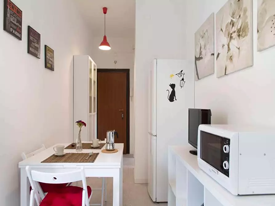 Immagine 16 di Camera in affitto  in Via Salvatore Barzilai6 a Milano