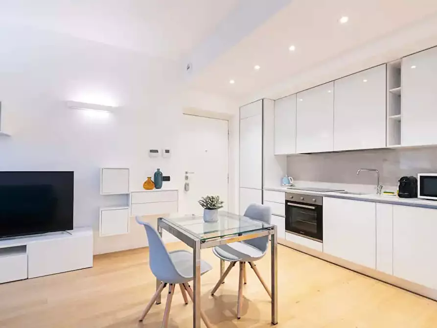 Immagine 2 di Appartamento in affitto  in Via Alfredo Campanini4 a Milano