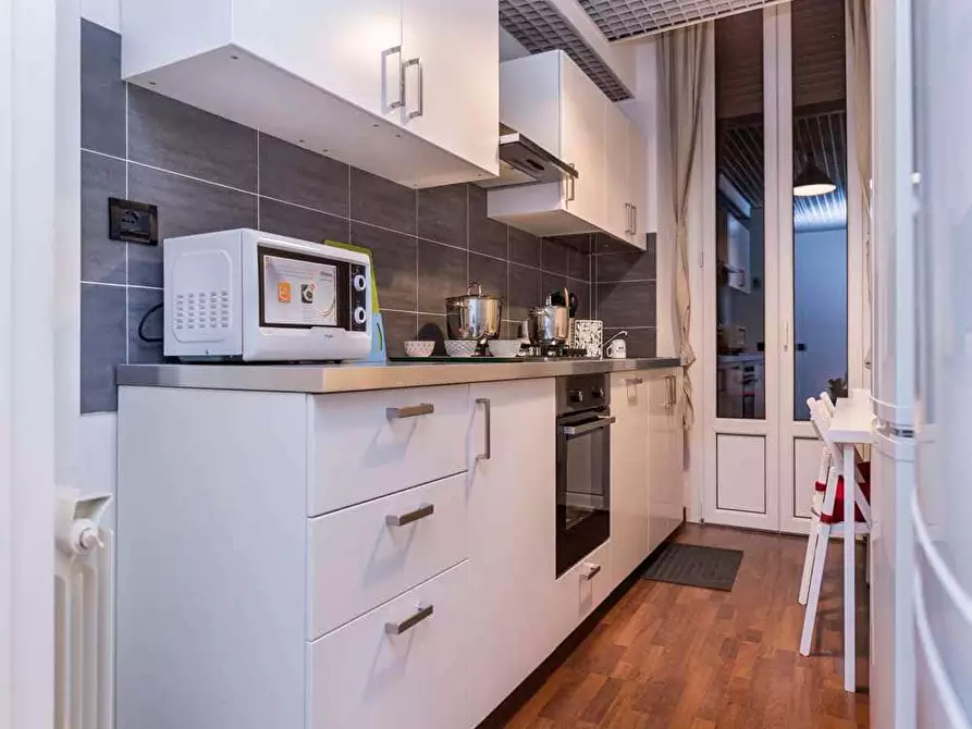 Immagine 20 di Camera in affitto  in Via Giulio Tarra1 a Milano