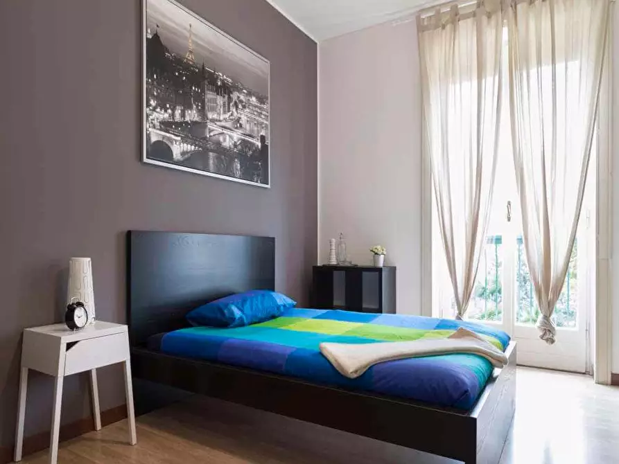 Immagine 2 di Camera in affitto  in Via Raffaello Bertieri1 a Milano