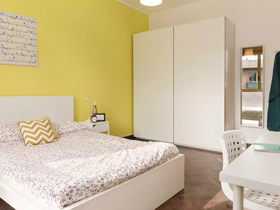 Immagine 2 di Camera in affitto  in Viale Giovanni Vicini20 a Bologna