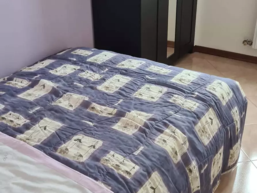 Immagine 2 di Camera in affitto  in Via Francesco Gonin69 a Milano