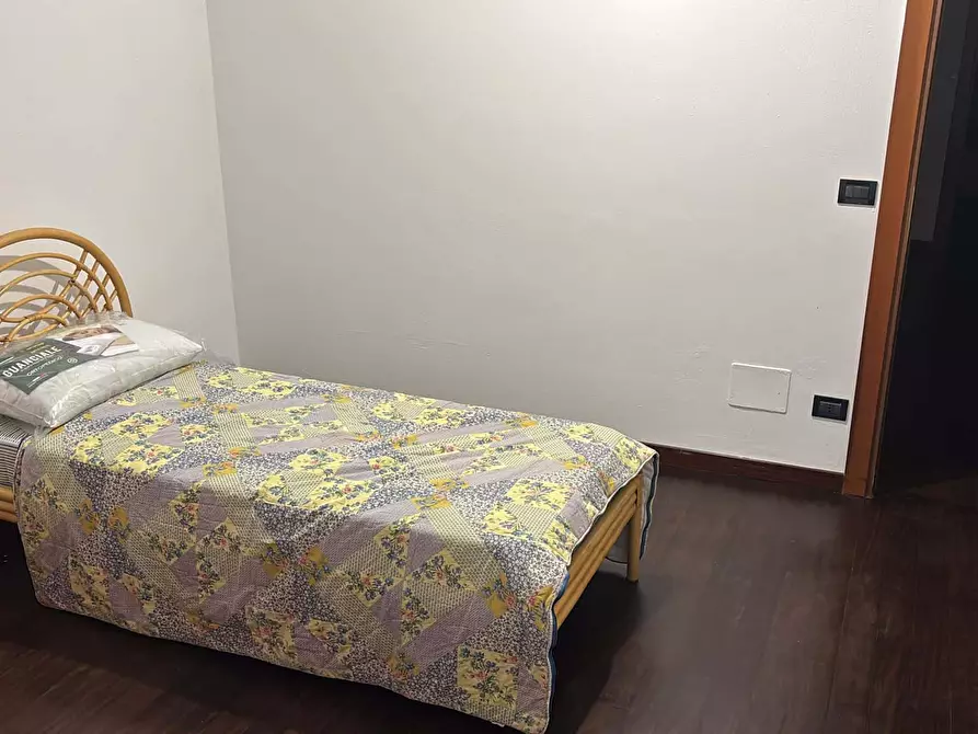 Immagine 2 di Camera in affitto  in Via Susa18 a San Mauro Torinese