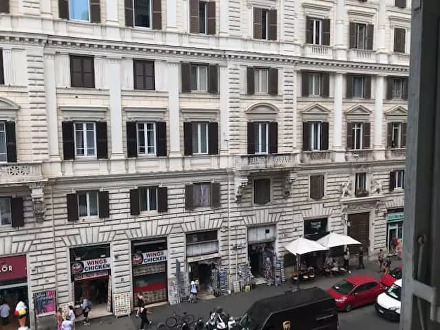Immagine 10 di Appartamento in affitto  in Via Cavour310 a Roma
