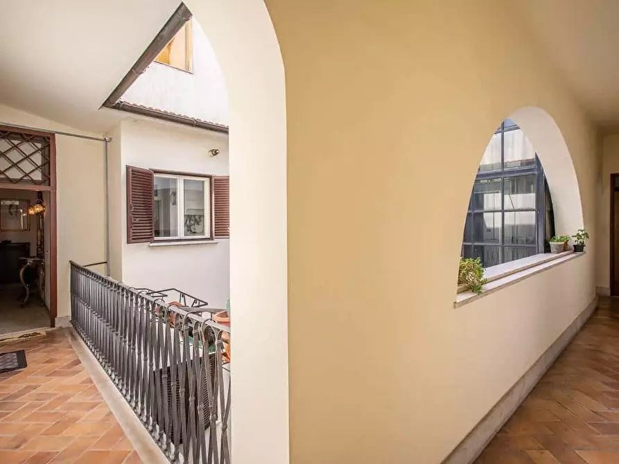 Immagine 11 di Appartamento in affitto  in Borgo Vittorio91 a Roma