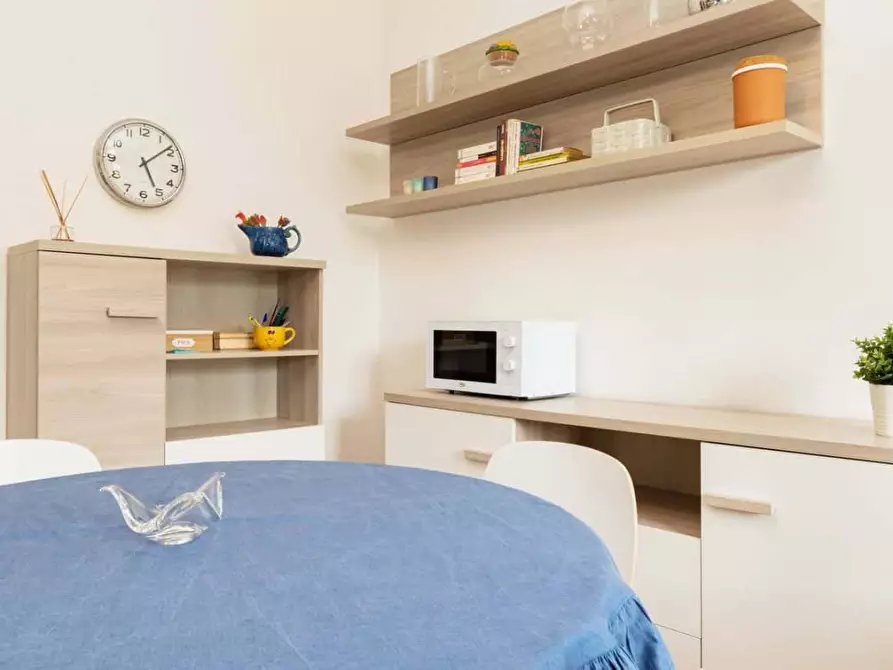 Immagine 3 di Appartamento in affitto  in Via Giambellino40 a Milano