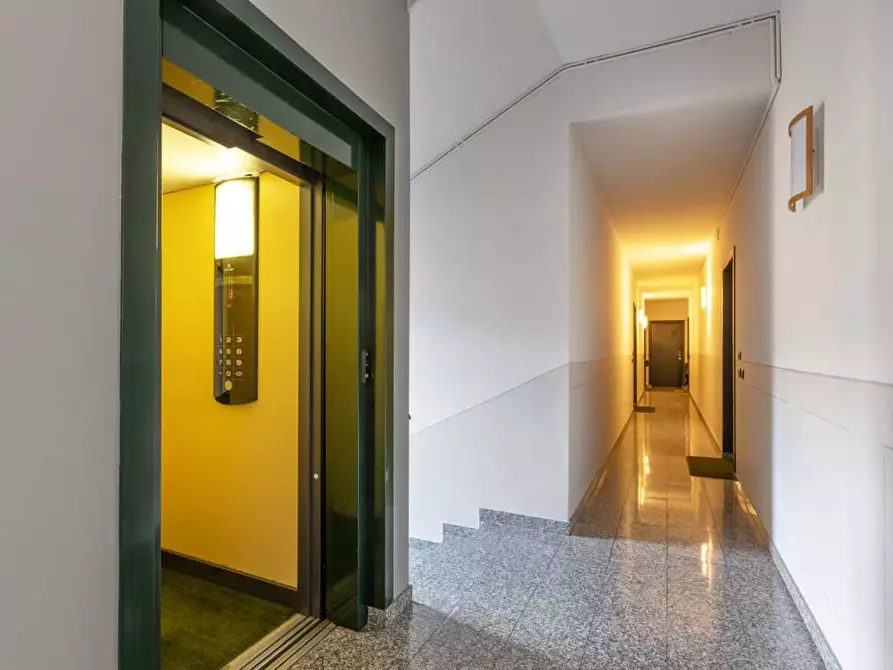 Immagine 44 di Appartamento in affitto  in Via Nino Bixio15 a Milano