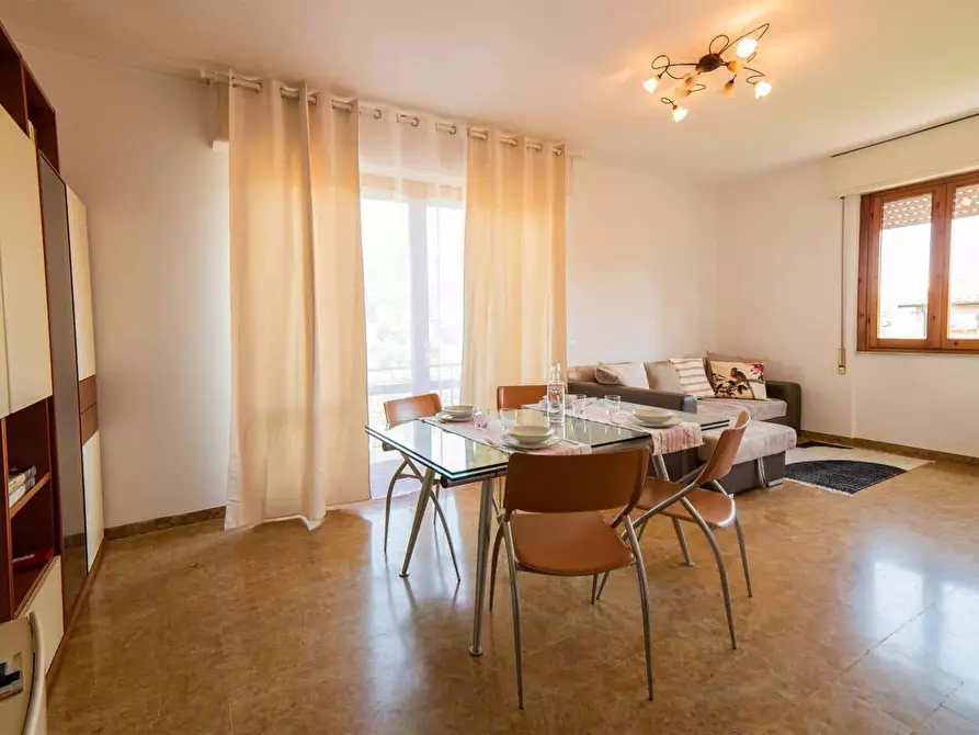 Immagine 8 di Appartamento in affitto  in Via XXV Luglio22 a Camaiore