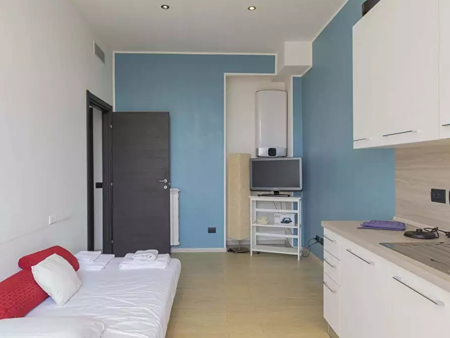 Immagine 8 di Appartamento in affitto  in Via Asiago4 a Milano