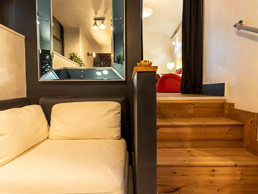 Immagine 18 di Appartamento in affitto  in Via Boncompagni61 a Roma