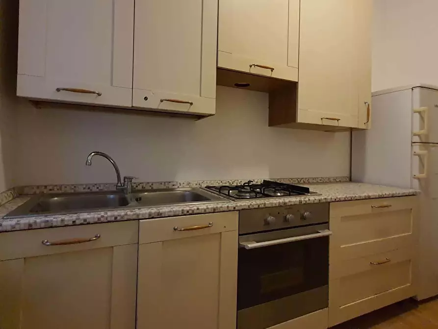 Immagine 8 di Camera in affitto  in Via Castelbarco18 a Trento