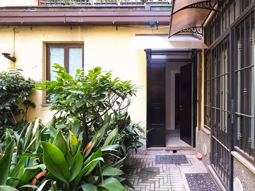 Immagine 12 di Appartamento in affitto  in Via San Calocero27 a Milano