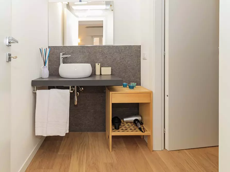 Immagine 5 di Appartamento in affitto  in Via Guglielmo Silva29 a Milano