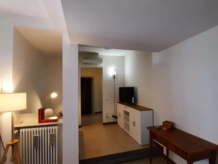 Immagine 4 di Camera in affitto  in Via Enrico Forlanini28 a Firenze