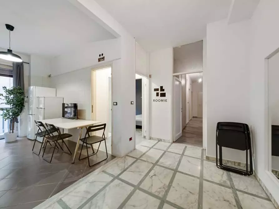 Immagine 16 di Camera in affitto  in Via Copernico51 a Milano