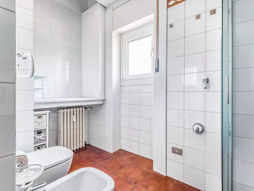 Immagine 11 di Appartamento in affitto  in Via Monte Rosa13 a Milano