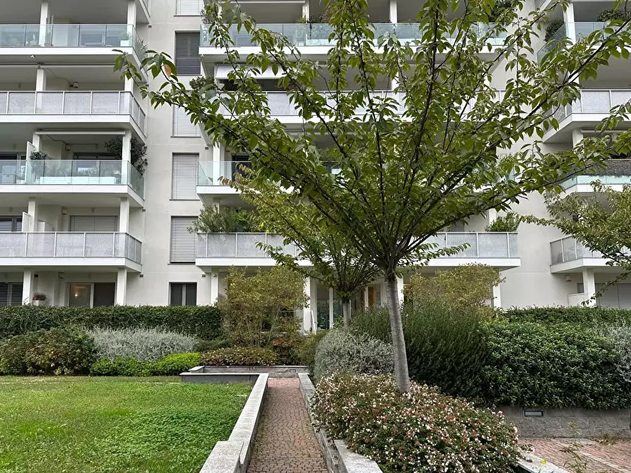 Immagine 32 di Appartamento in affitto  in Via Pietro Rondoni1 a Milano