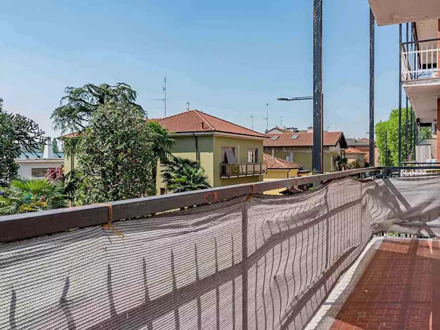 Immagine 26 di Camera in affitto  in Via G.B. Tiepolo9 a Cinisello Balsamo
