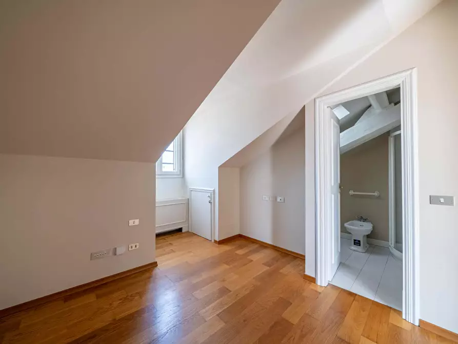 Immagine 58 di Appartamento in affitto  in Corso Vercelli1 a Milano