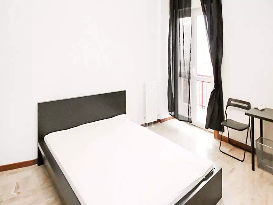 Immagine 3 di Camera in affitto  in Viale Sabotino15 a Milano