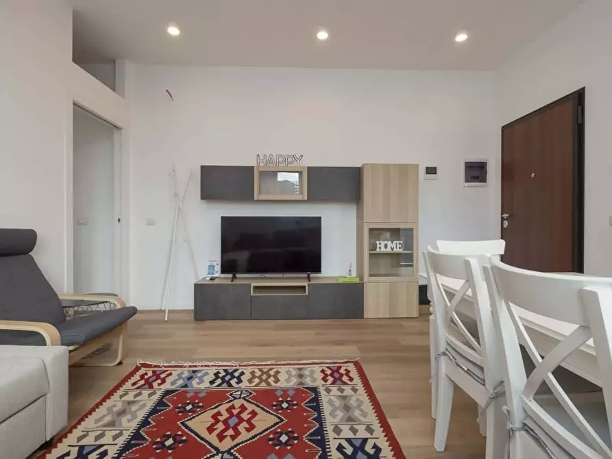 Immagine 10 di Appartamento in affitto  in Via Giambellino131 a Milano