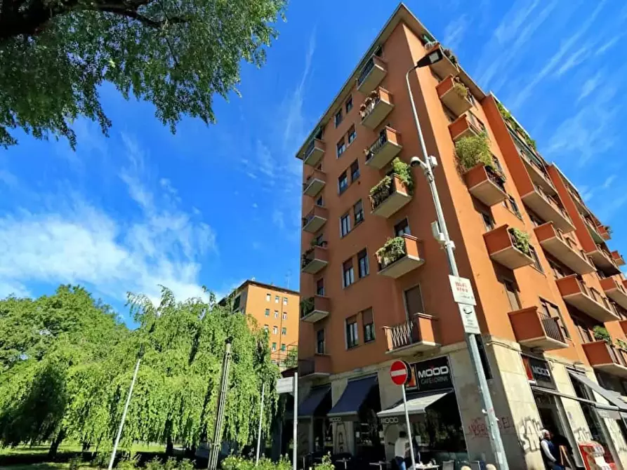Immagine 46 di Appartamento in affitto  in Via Andrea Solari a Milano