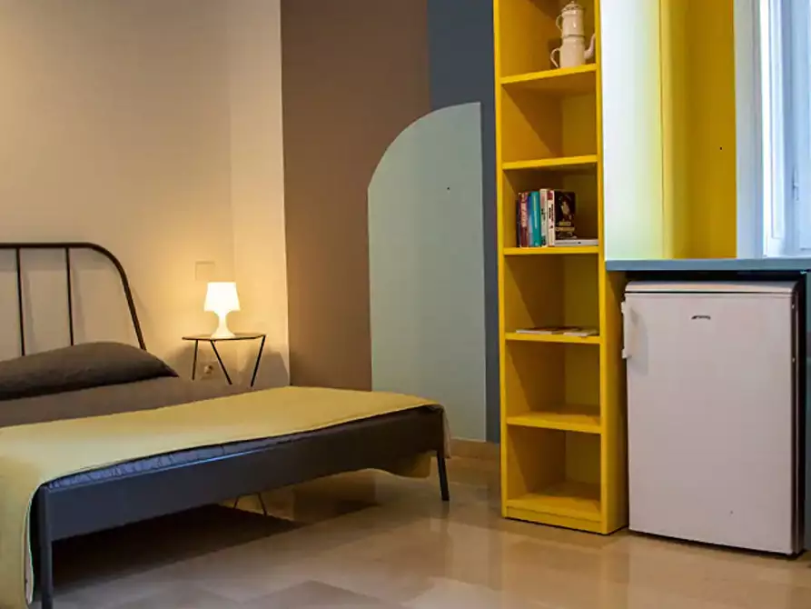 Immagine 16 di Appartamento in affitto  in Via dei Piatti8 a Milano