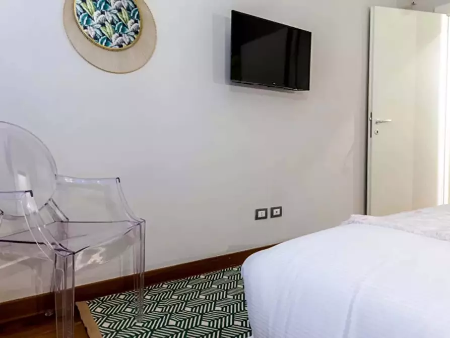 Immagine 28 di Appartamento in affitto  in Largo Cairoli a Milano