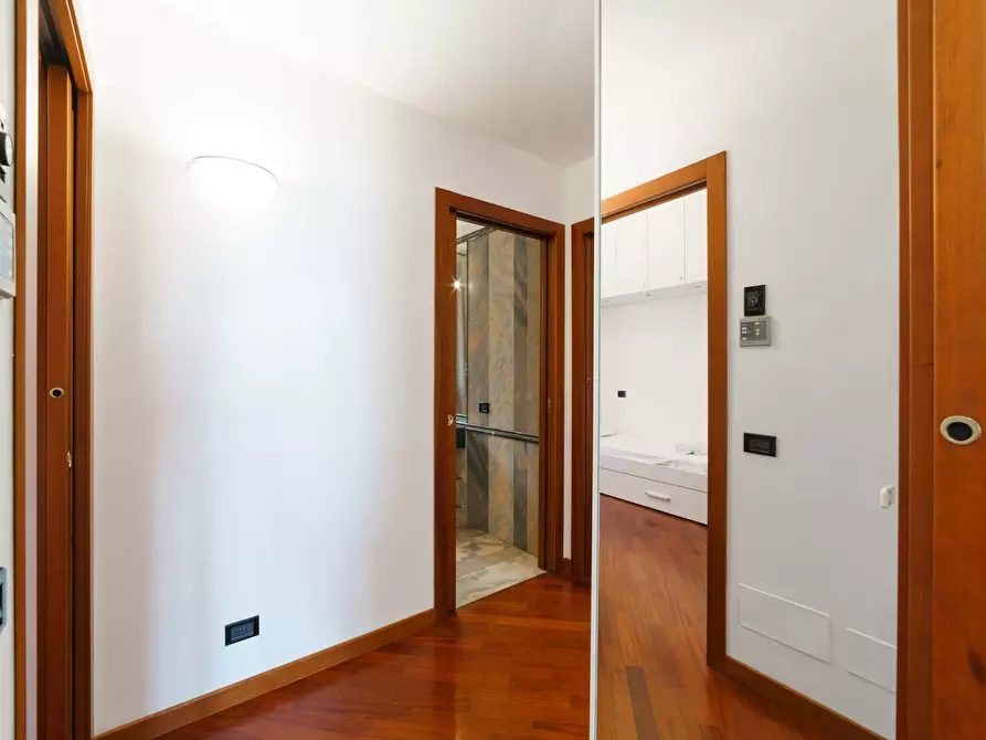 Immagine 42 di Appartamento in affitto  in Viale San Gimignano13 a Milano