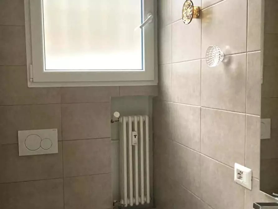 Immagine 13 di Appartamento in affitto  in Via Stromboli3 a Milano