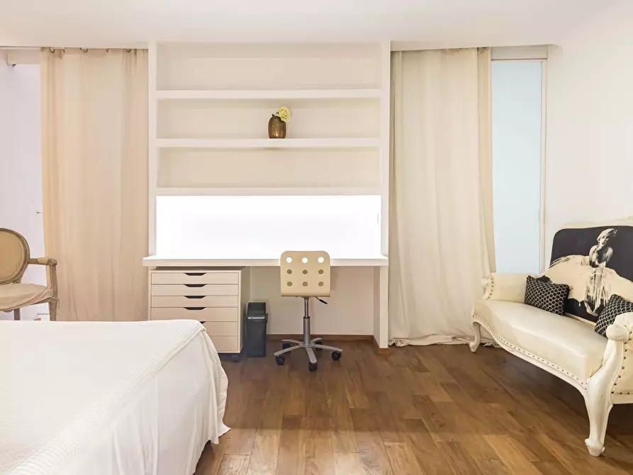 Immagine 4 di Appartamento in affitto  in Via Andrea Appiani5 a Milano