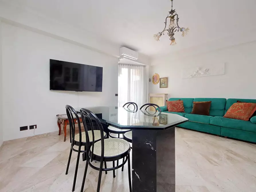 Immagine 21 di Appartamento in affitto  in Via Laurentina3 a Roma