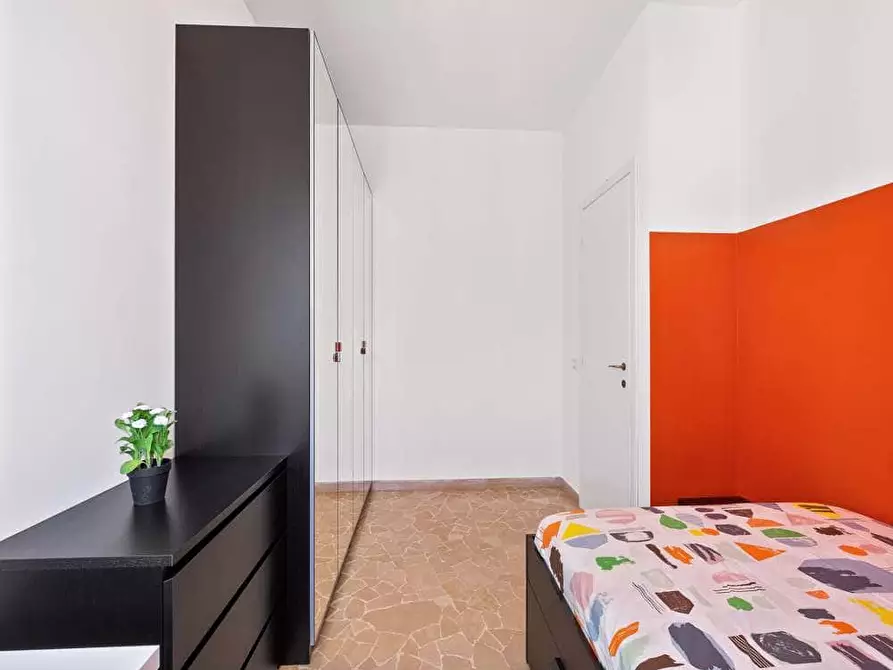 Immagine 1 di Camera in affitto  in Via Andrea Maria Ampère47 a Milano