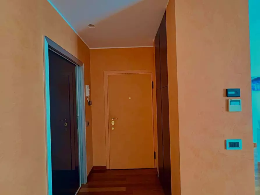 Immagine 16 di Camera in affitto  in Via Giosuè Carducci21 a Milano