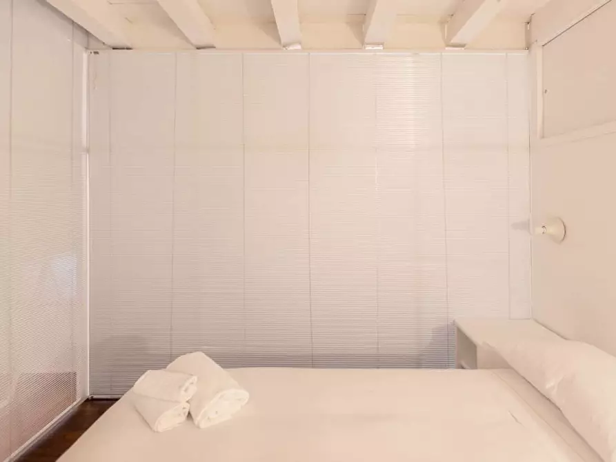 Immagine 25 di Appartamento in affitto  in Via Ascanio Sforza13 a Milano