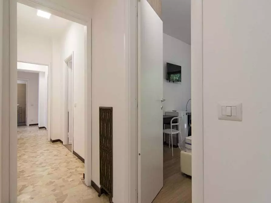 Immagine 12 di Camera in affitto  in Via Francesco Reina14 a Milano