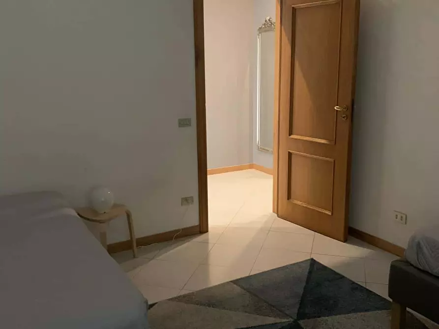 Immagine 4 di Appartamento in affitto  in Via Ferdinando Palasciano17 a Napoli