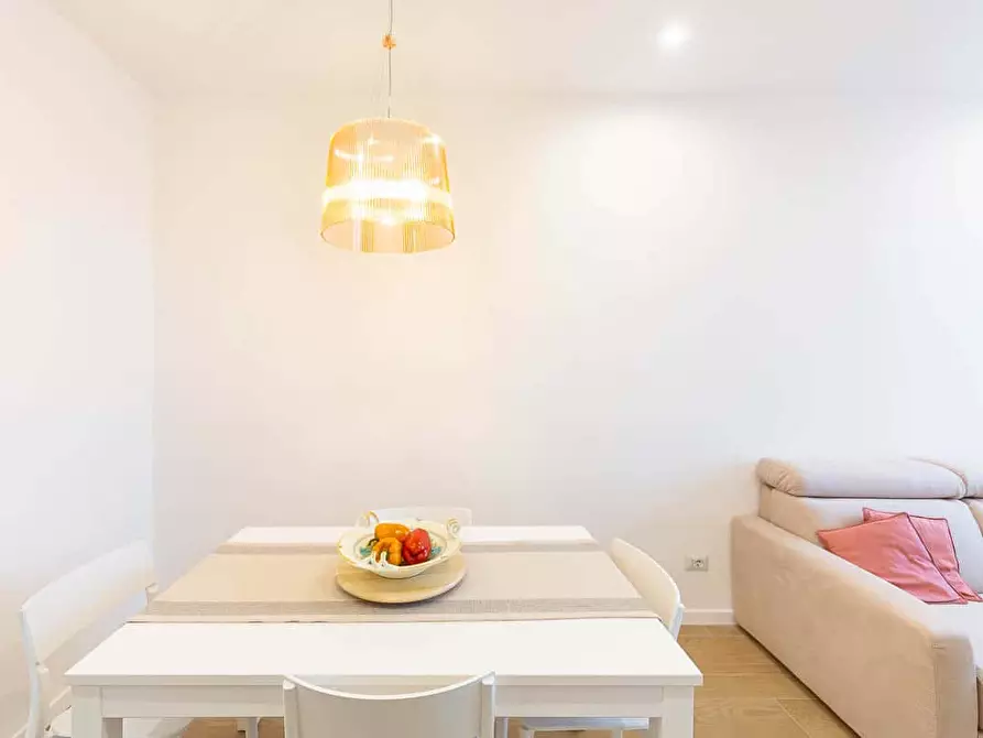 Immagine 6 di Appartamento in affitto  in Viale Nazario Sauro5 a Milano