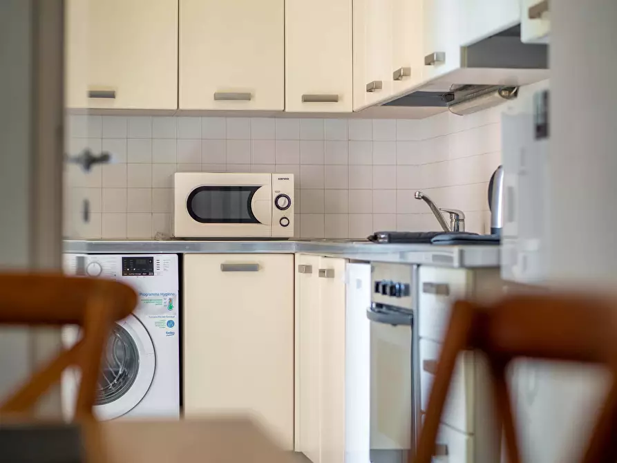 Immagine 27 di Appartamento in affitto  in Via Vigevano a Milano