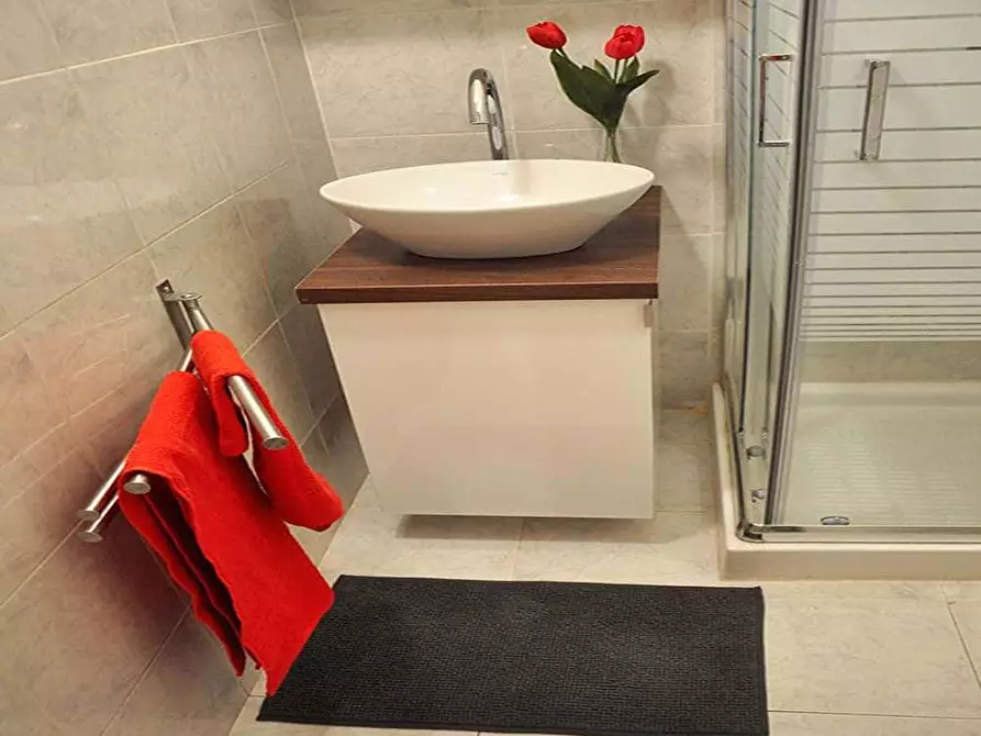 Immagine 34 di Camera in affitto  in Viale Abruzzi66 a Milano