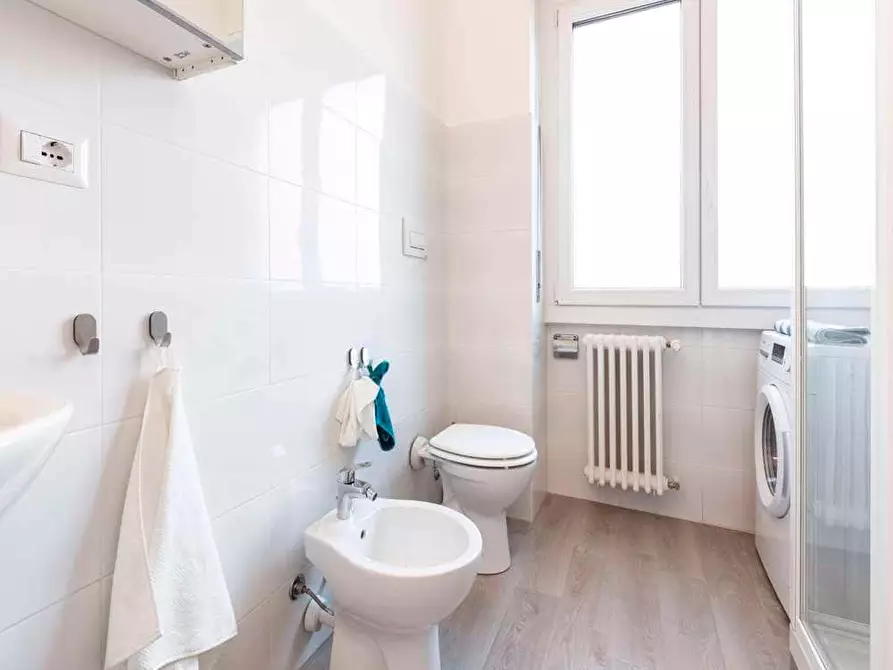 Immagine 25 di Camera in affitto  in Via Comelico3 a Milano