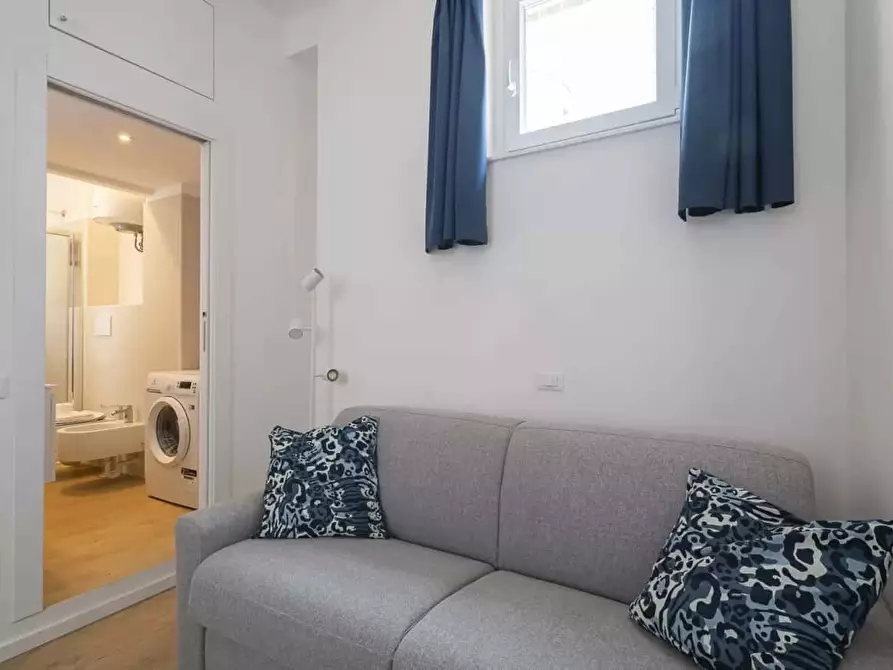 Immagine 18 di Appartamento in affitto  in Via Accademia53 a Milano