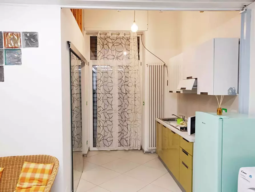 Immagine 4 di Appartamento in affitto  in Via Rossana24 a Torino